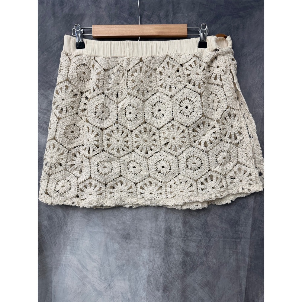 Time and Tru Cream Crochet Mini Skirt Floral Medallion Boho L 12-14